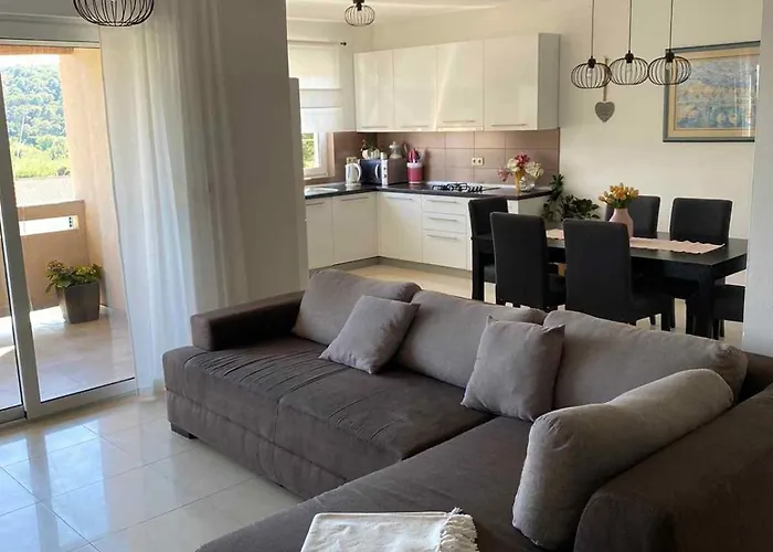 In - Insel Rab 49060 شقة Kampor